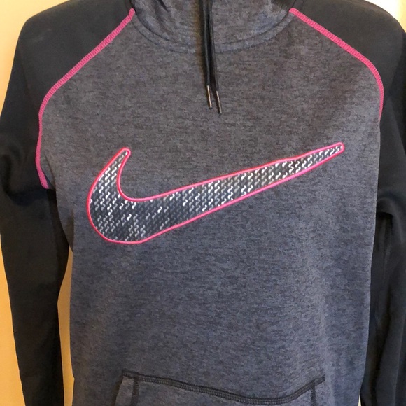 Sweatshirt - Picture 2 of 3